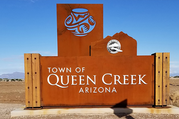 Queen Creek Arizona welcome sign