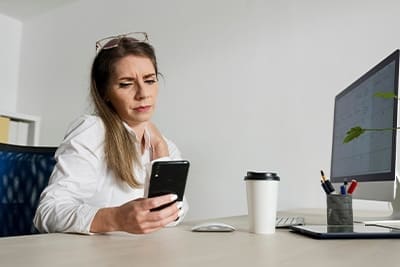 Employee distracted on phone